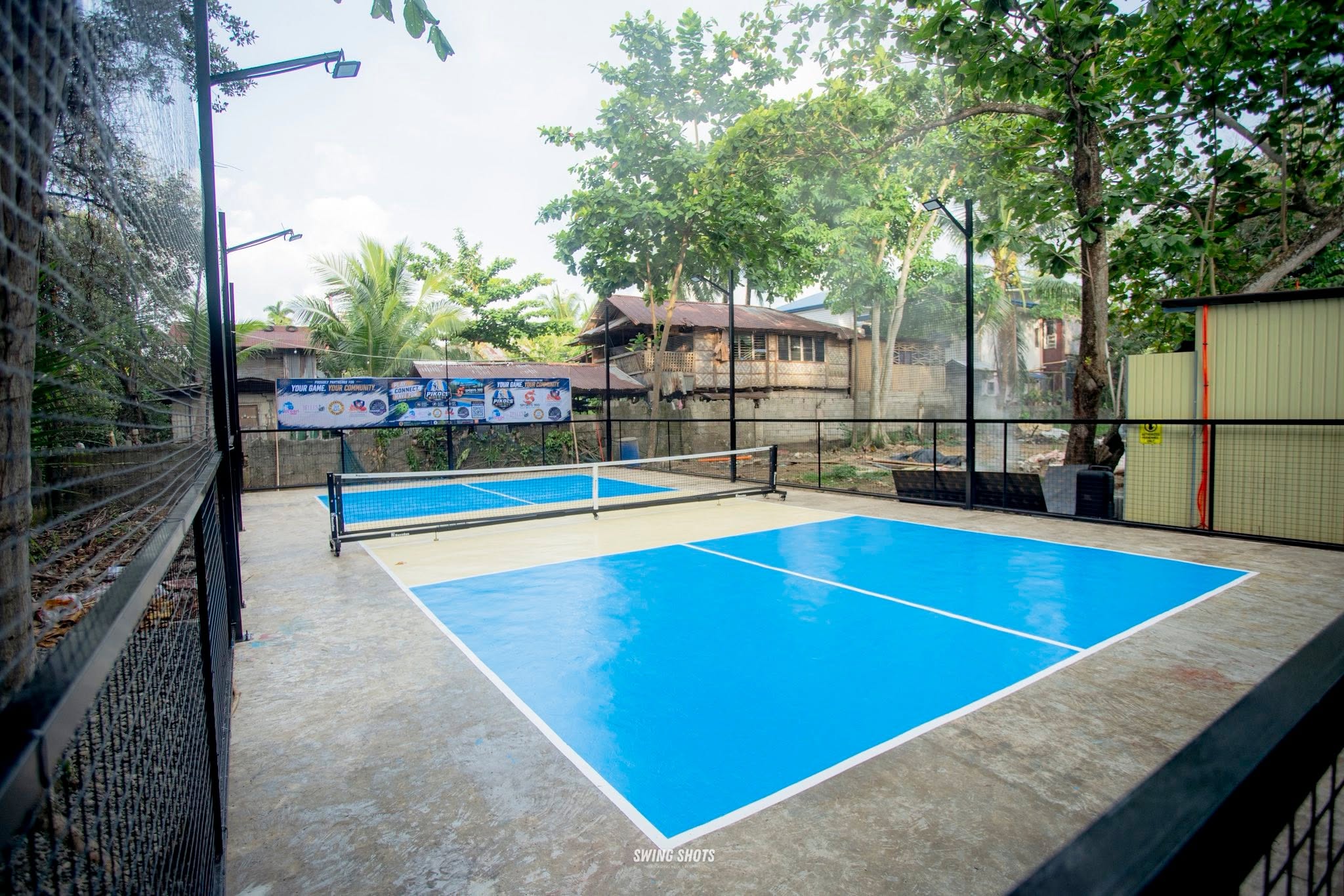 PIKOLS Hideout outdoor pickleball court
